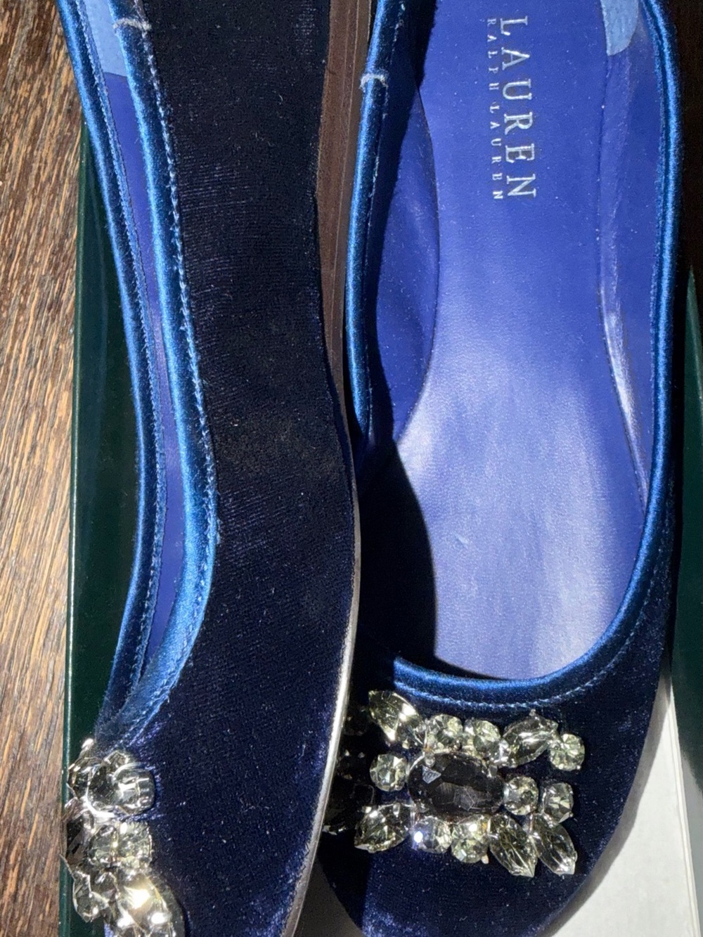 Lauren Ralph Lauren Women's Navy Velvet Jeweled Ballet Flats size 6